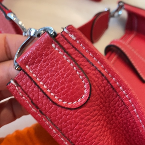 Messenger bag. Red pebbled genuine leather bag. - Picture 9 of 10